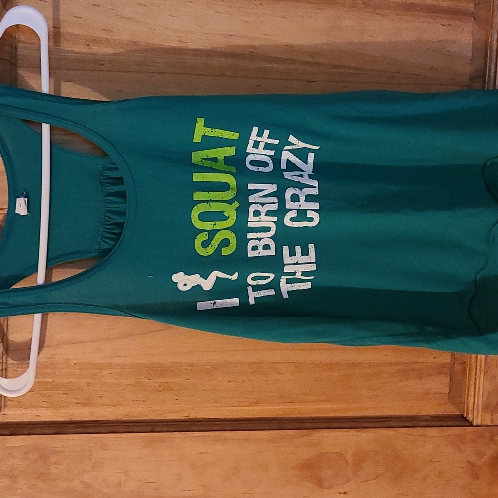 Bella workout top small green